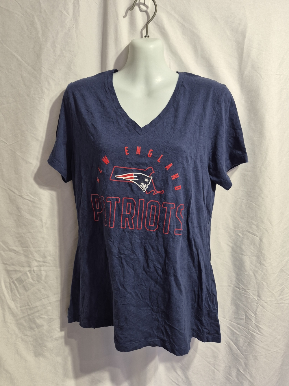 Women’s Navy New England Patriots V-Neck Tee, Size Large